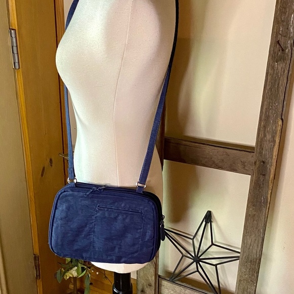 💥Multi Sac Crossbody💥 NWOT - Picture 3 of 16